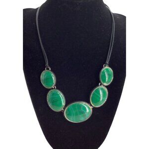 Vtg 5X Bohemian Necklace 18" Vibrant Green Costume Jewelry Graduated